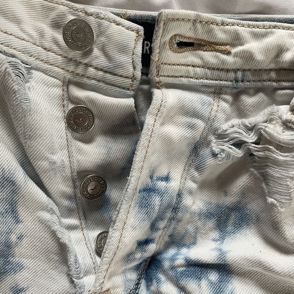 Hollister Jean Shorts - Picture 11 of 12